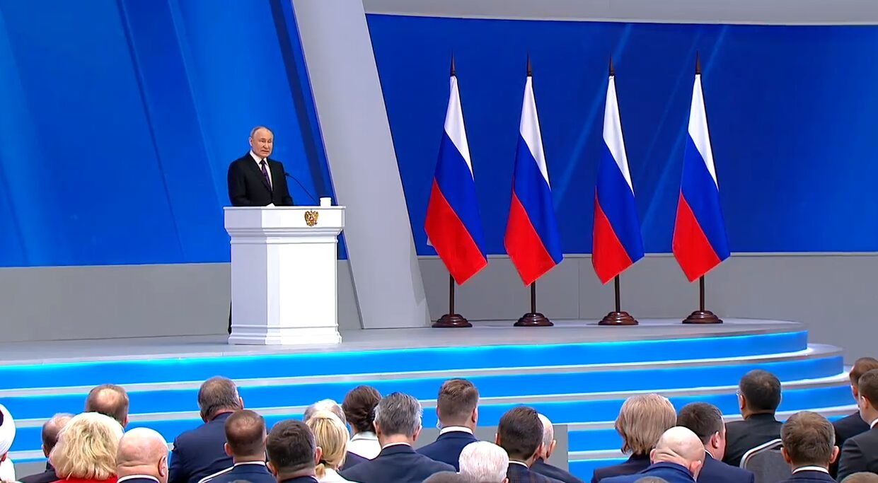 «Без суверенной, сильной России никакой прочный миропорядок невозможен» — Путин
