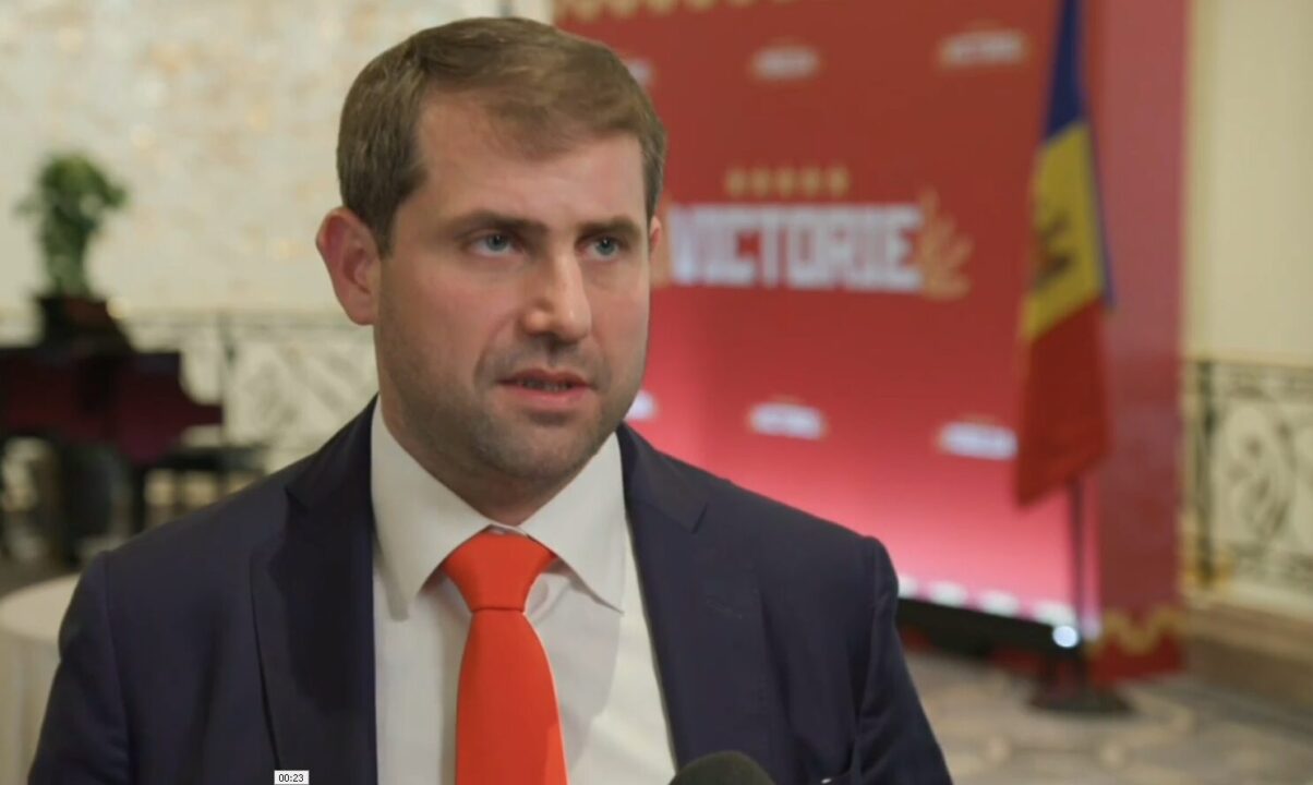 «Мы просим Россию нам помочь в борьбе за выживание» — лидер молдавской оппозиции Шор